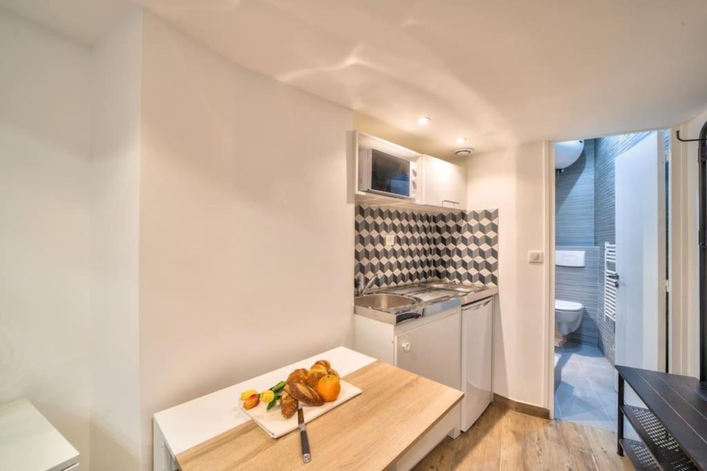 Bel Appartement Au Coeur De Montmartre 巴黎 外观 照片