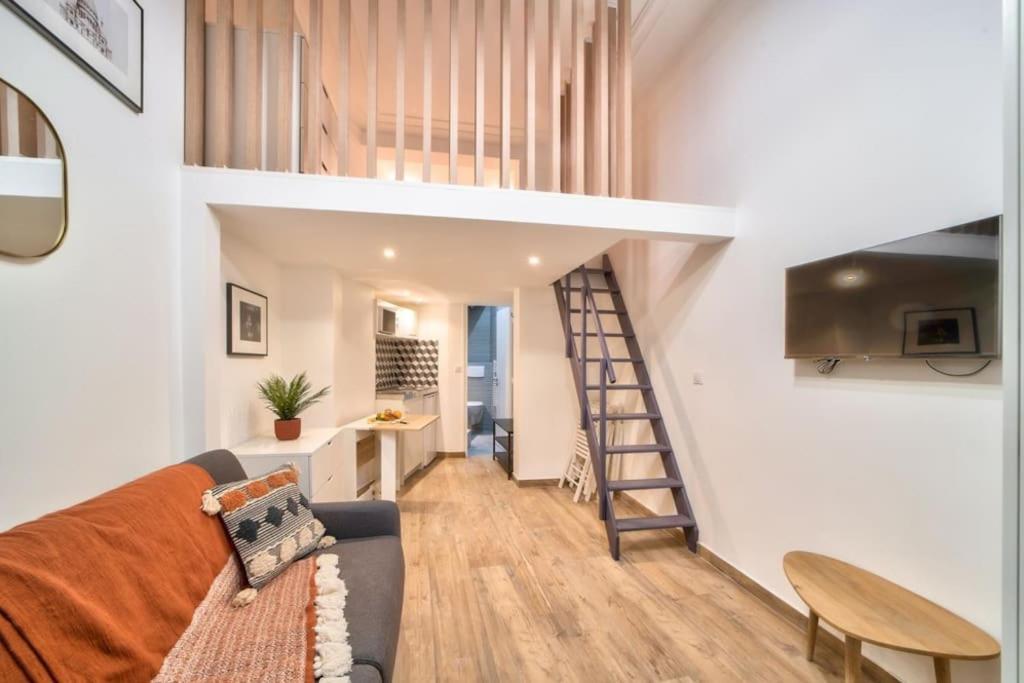 Bel Appartement Au Coeur De Montmartre 巴黎 外观 照片